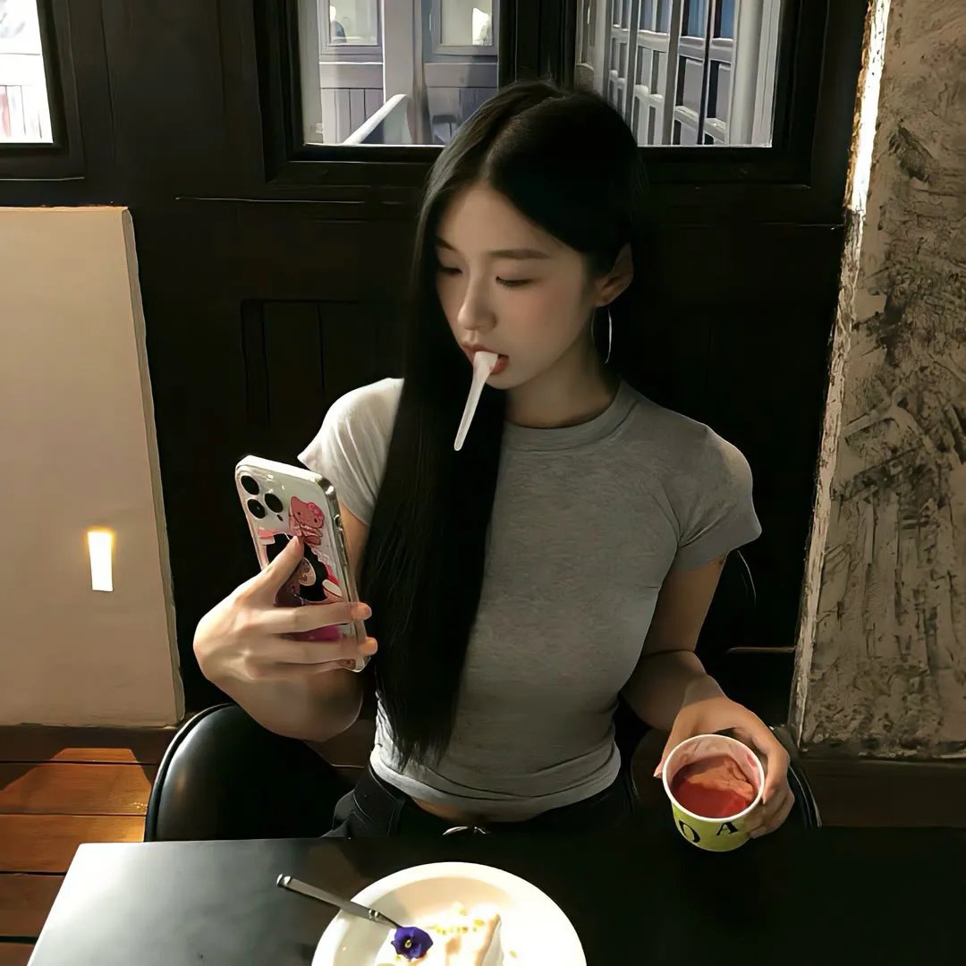 白色空间